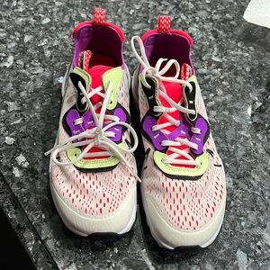 Only used once Nike react sneakers